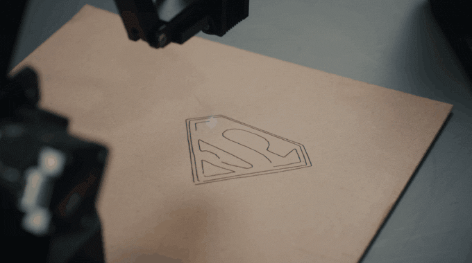 uArm SWIFT proロボットアーム レーザ描き